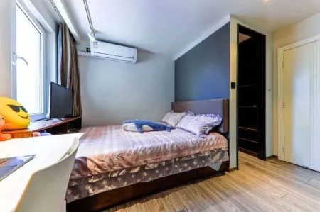 CJIA Apartment (Shanghai Jinshajiang Road Subway Station)