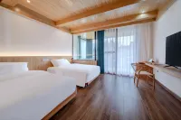 Qingcheng Mountain Qingyanju Private Tang Hot Spring Homestay