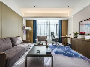 Pinzun International Hotel (Ganzhou District Zhangye West Station)