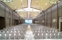 Shiqian Fodingshan Hot Spring Town Yutangsheng Hot Spring Resort Hotel