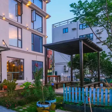 Shengsi Qisu Homestay