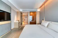 Tongxiang Qingfeng South Road Atour Hotel فنادق في تونغ شيانغ
