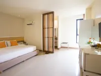 Imm Hotel Thaphae Chiang Mai Các khách sạn gần Cổng Ta Phae