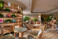 Island Shangri-La, Hong Kong - spa