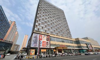 Bubble Jumu Cinema Apartment (Changzhou Xinghu Square University Town)