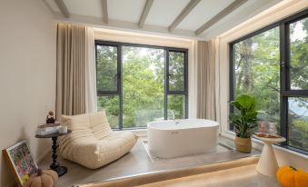 Floral Hotel · Lushan Yue Yao Hotel (Lushan Mountain XiaoTianchi Branch)