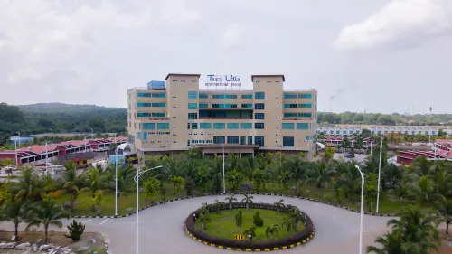 Tasik Villa International Resort Hotel di Siliau