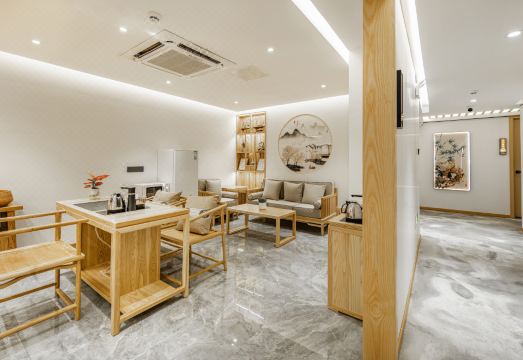 2. 쑤저우 인샹 이..