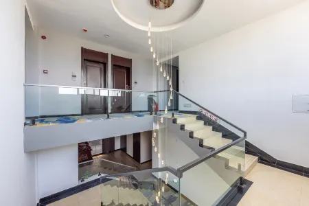 Xiyue Premium Hotel (Lanzhou Dingyuan Expressway Exit Damingcheng Branch) Отели в г. Юйчжун