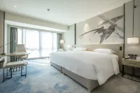 DoubleTree by Hilton Hotel Shenzhen Longhua Hotels near Youfu Underground Shopping Mall