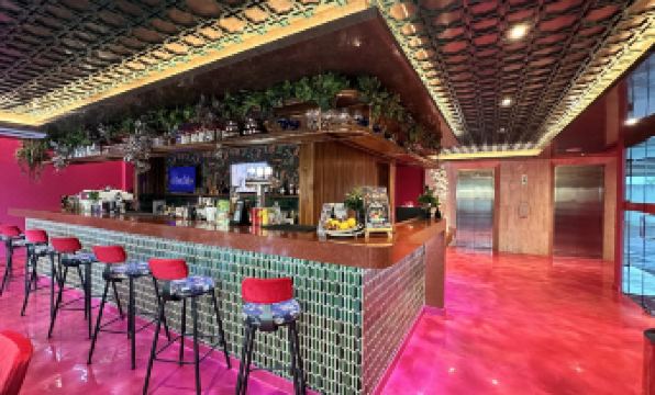 Ramada by Wyndham Bangkok Ten Ekamai Residences