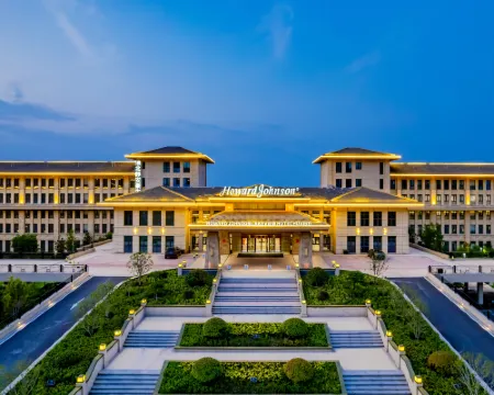 Howard Johnson Lakeview Hotel Huaibei Hotels in Huaibei