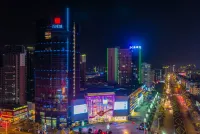 Lavande Hotel (Heyuan Wanlongcheng) Hotels near Fengji Oils Store