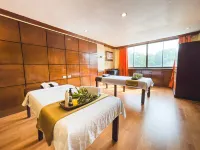 Miramar Hotel Hotels in Manila
