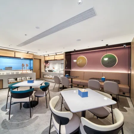 Ni Hao Hotel (Hengdian Film City Pedestrian Street)