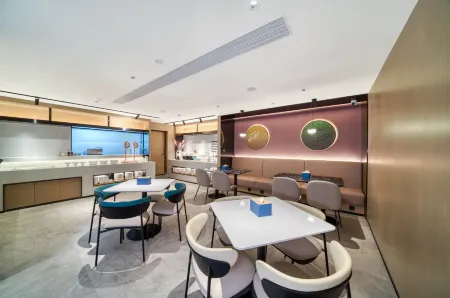 Ni Hao Hotel (Hengdian Film City Pedestrian Street)