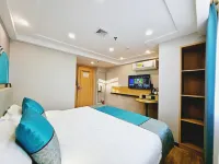Yunhong Hotel (Guangzhou Railway Station Xicun Subway Station)