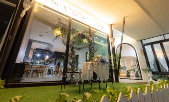 Blue Carina Hotel(Central Phuket)