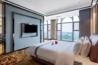Century Pinyuan Hotel (Wal Mart store of the municipal government) Hotels in der Nähe von Bahnhof Pengzhou