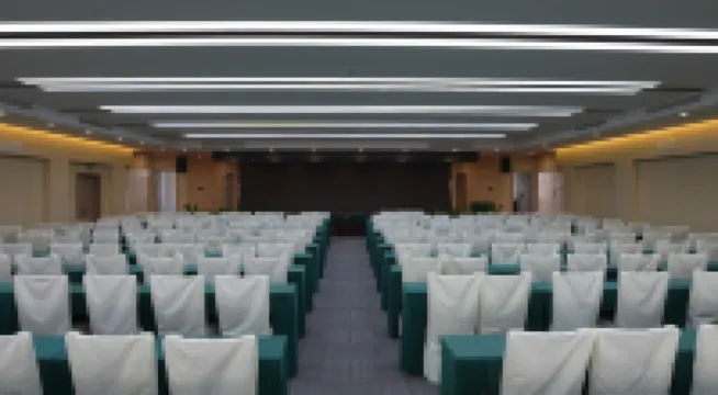 Jin'an Hotel (International Trade City)