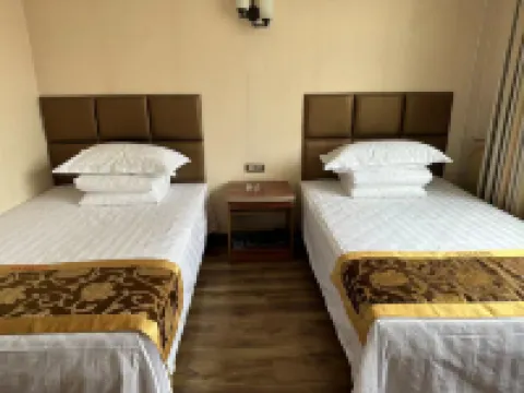 Hongbinda Express Hotel Hotels in Daqingshan County