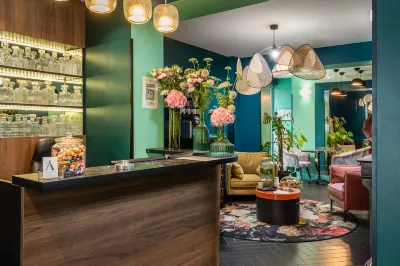 Hotel Archetype Etoile Hotels in Champs Elysées