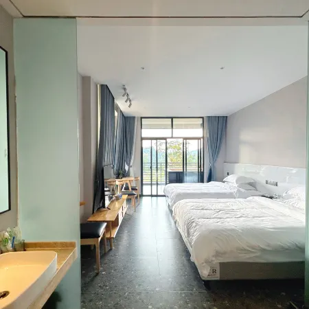 Xinfeng Panjiazai Homestay Wenquan Homestay