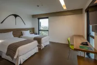 Linx Galeão Hotels in Duque de Caxias