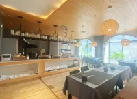 YOLO Youle E-sports Hotel (Wenguang Campus of Normal University)