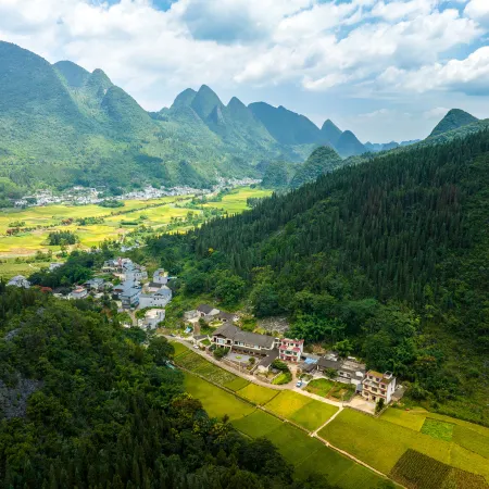 Yifangxi Hot Spring Hotel (Xianahei Branch, Wanfenglin Scenic Area)