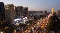 7Days Inn Chain Hotel (Zhengzhou Zhongzhou Avenue Dong Shilipu Subway Station) Hotels near Kaide Mall