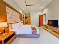 Sekuro Village Beach Resort Hotel di Mlonggo