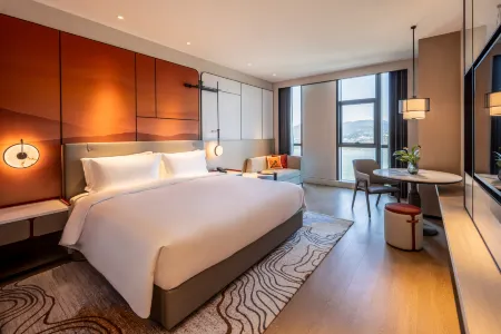 Grand Mercure Yichang Waitan (Opening November 2023) Отели в г. Ичан