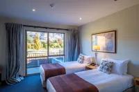 Oakridge Resort Lake Wanaka Hotels in Wanaka