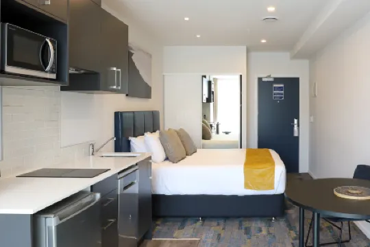 Ramada by Wyndham Wellington Taranaki Street