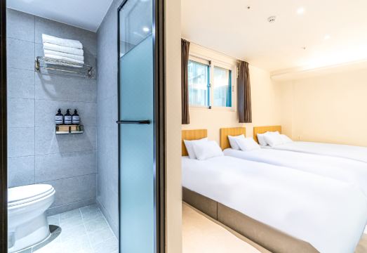 유스테이 명동의 로비 또는 키오스크