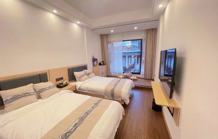 Lichuan Guiyuan Homestay
