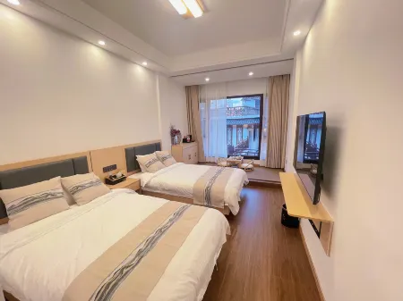 Lichuan Guiyuan Homestay Отели в г. Личуань