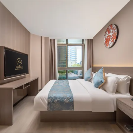 Good Blue House Hotel (Keqiao Textile Chengbei Market)