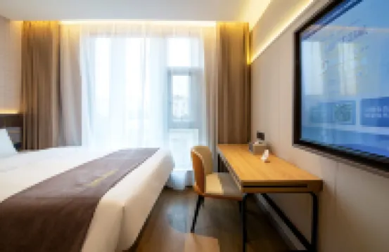 Homeinn Plus (Chengdu Shuangliu Airport Aviation Port Shunfeng Subway Station) Hotel in zona Occupation Training College of Sinohydro Bureau 5