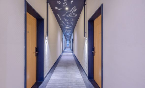 Mofang Hotel (Ningbo Railway Station Business and Technology College)