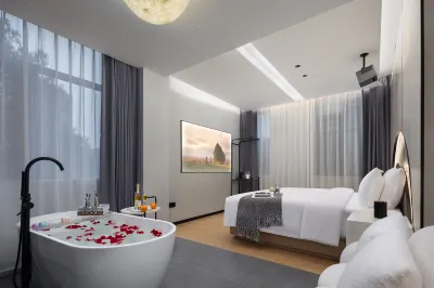 Star Hotel (Ningxiang Pedestrian Street)
