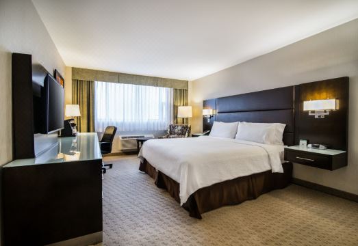 Holiday Inn Vancouver-Centre (Broadway) by IHG