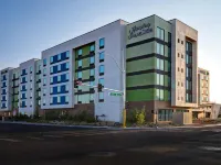 Hampton Inn & Suites Las Vegas Convention Center Hotels near Monorail - Westgate Station