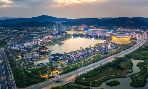 우시 룽촹 크라운 플라자 호텔