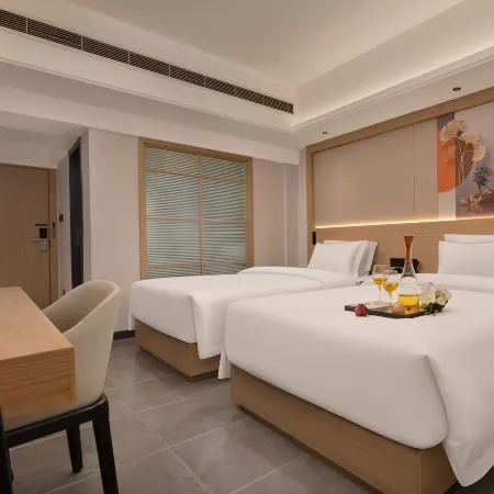 Jinxiu Tianyuan Hotel (Shaoyang High Speed Railway Station)