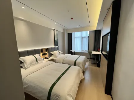 GreenTree Inn Express (Lishin Wanfeng Hui Plaza Branch) Отели в г. Лисинь