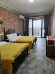 Peacock Lake B&B (Kaiping City Dasha Town)