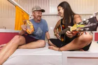 Madpackers Amritsar Bunks, Rooms, & Community Hotels in 