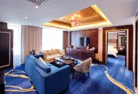 Urumqi Haitong Five-Star Hotel (CC MALL · Times Square)
